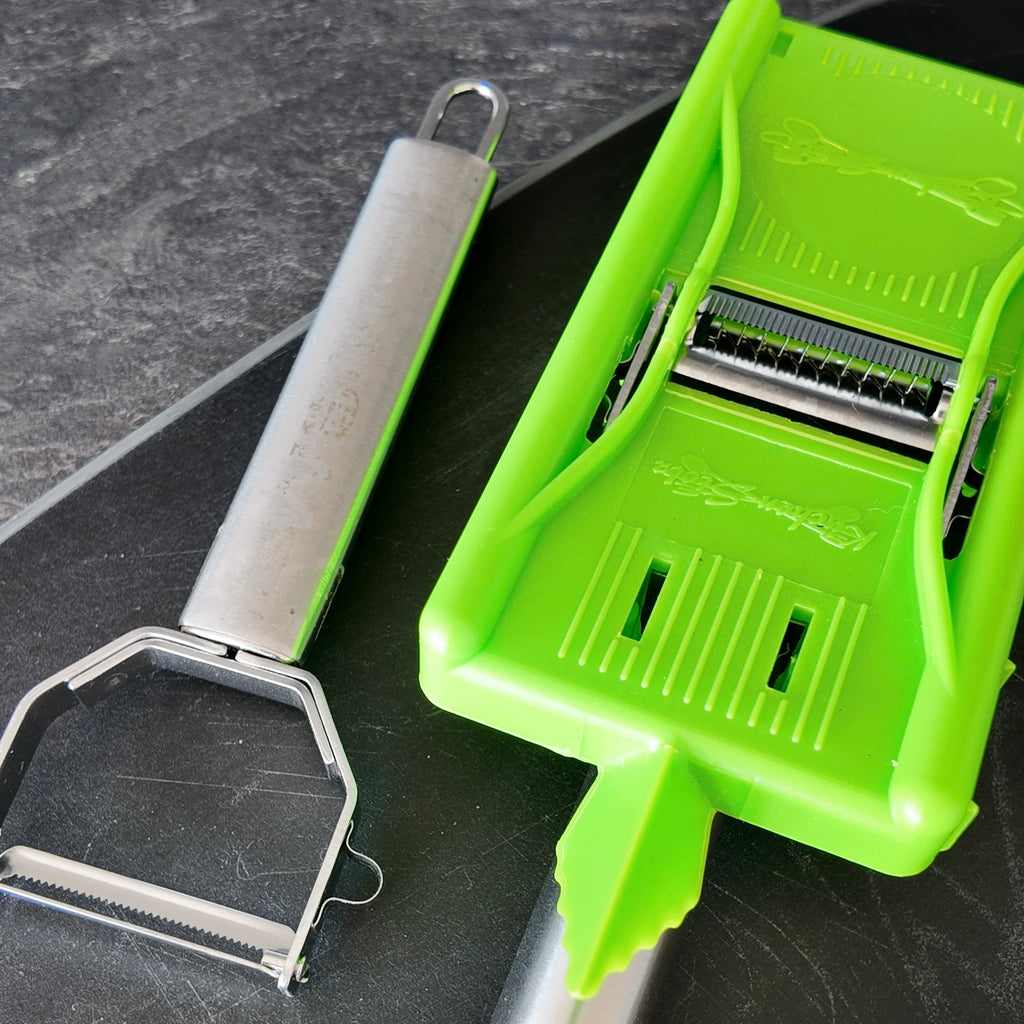 Schäler, Julienne & Mini-Hobel in einem – 3in1 Set, wahrscheinlich der kleinste Gemüsehobel der Welt